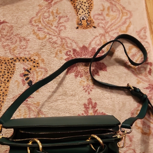 Steve Madden Forest Green Handbag - Picture 11 of 11